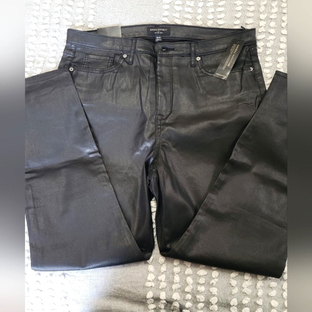 Banana Republic high rise skinny black stretch pants. Cotton/polyester/elastan.